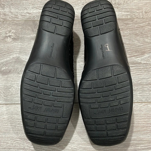 NWOT Easy Street Extra Wide Purpose Black Patent Croc Slip On Flats 9.5 WW - Picture 8 of 14